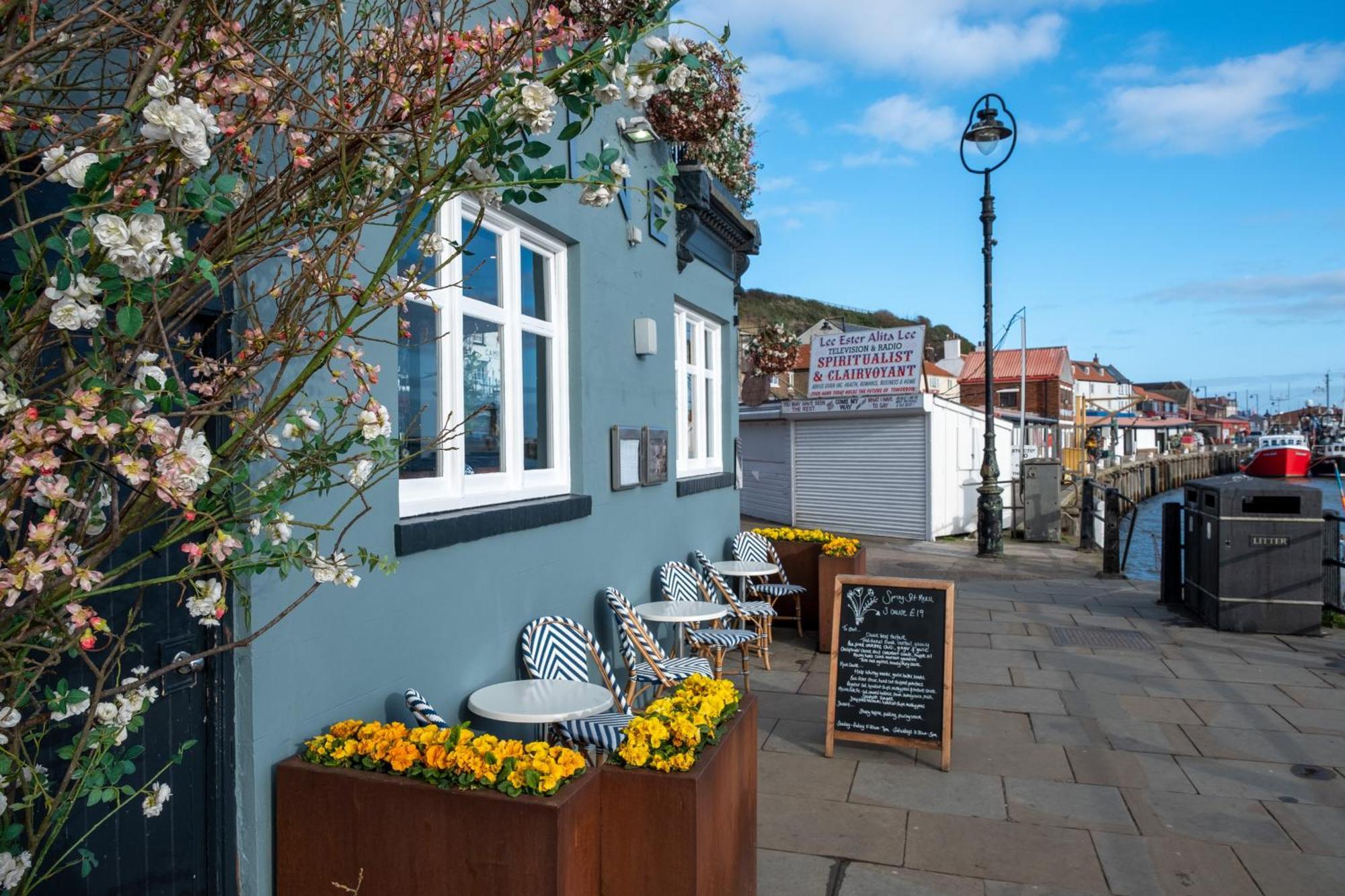 The Marine Hotel & Restaurant Whitby Exterior foto